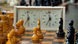 На старте – онлайн турниры по шахматам